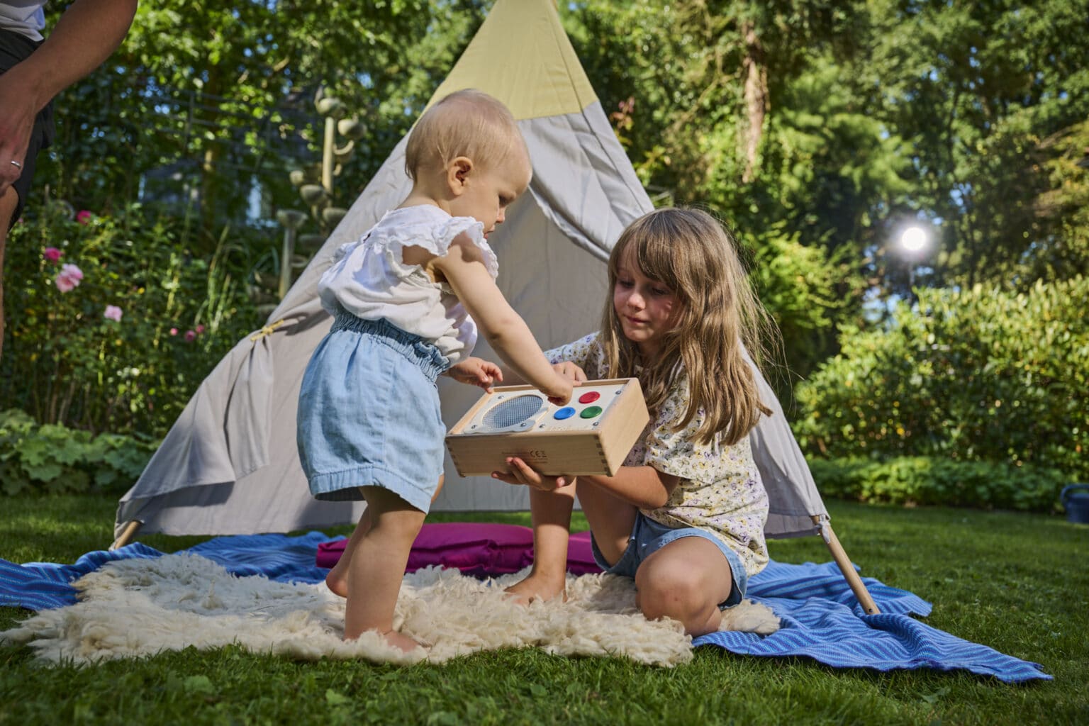 Petit enfant avec hörbert