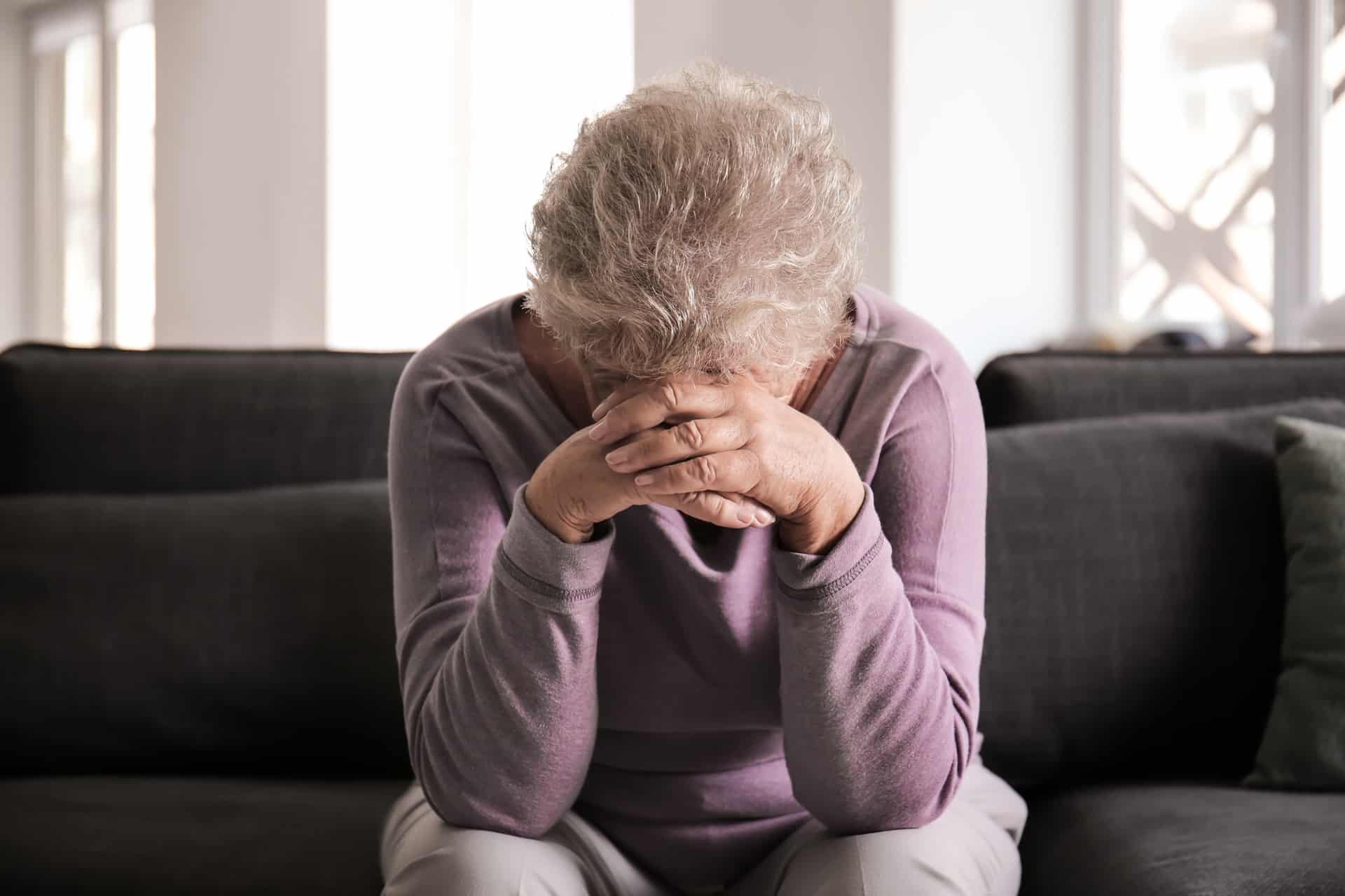 Personne âgée en dépression